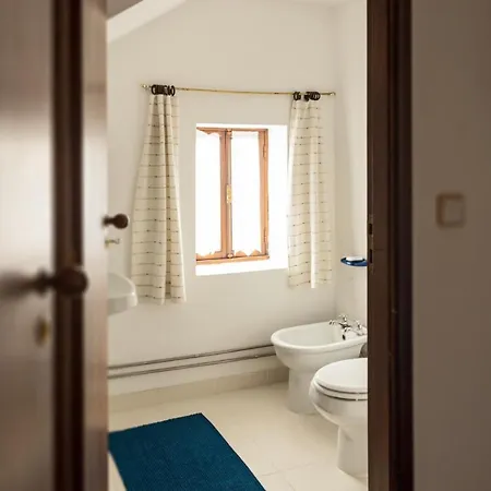 Casa Da Guarda De Fora * Paredes (Porto)