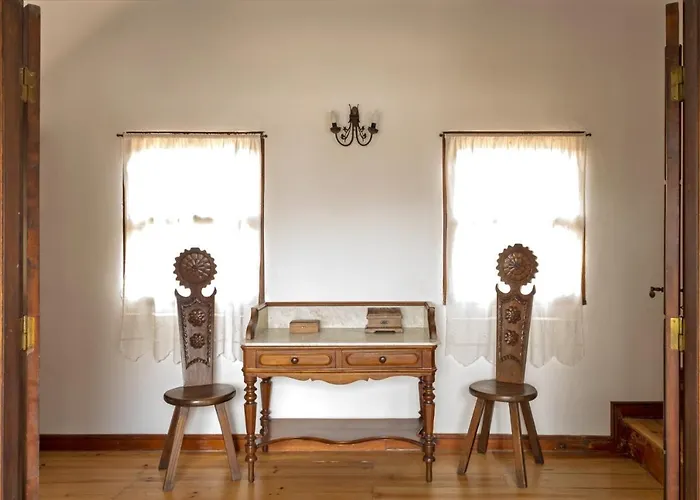 Casa Da Guarda De Fora 파레데스